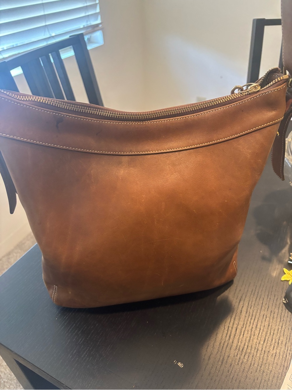 04' Vintage Coach Legacy Slim Duffle - Picture 2 of 13
